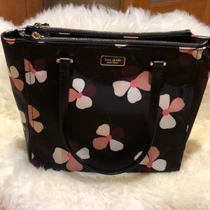 *NWT* Kate Spade bag/medium tote